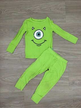 Posh Peanut Disney Monsters Inc Mike Wazowski Neon Green Pajama Set Size 2T